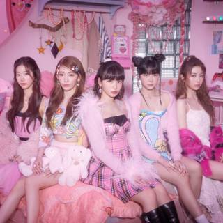 Fearless Le Sserafim wallpaper