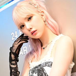 Maniac Viviz wallpaper