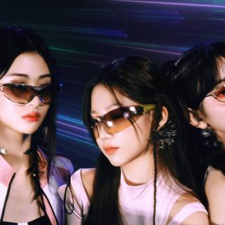 Perfect Night Le Sserafim wallpaper