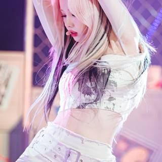 Maniac Viviz wallpaper