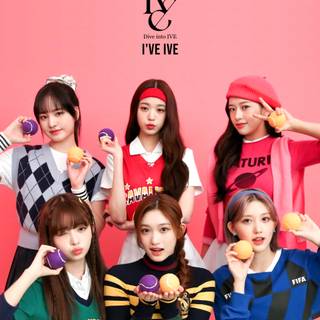 Kitsch IVE wallpaper