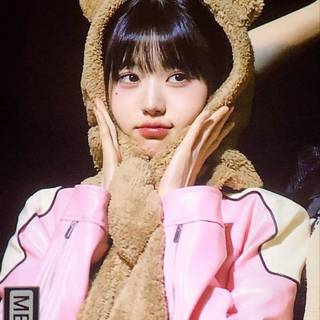 Baddie IVE wallpaper