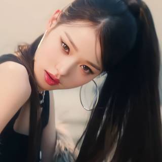 Kitsch IVE wallpaper