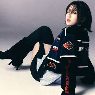 Baddie IVE wallpaper