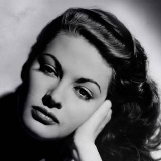 Yvonne De Carlo wallpaper