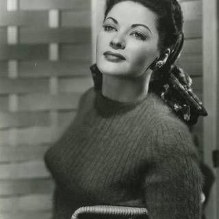 Yvonne De Carlo wallpaper