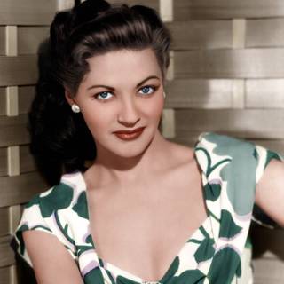 Yvonne De Carlo wallpaper