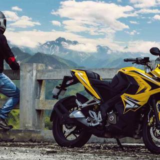 Rs200 bike wallpaper