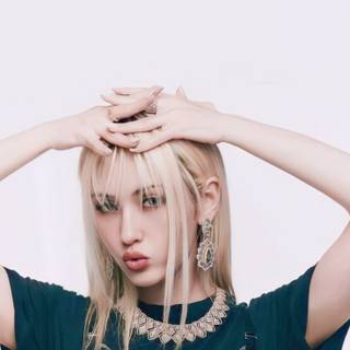 Gold Gold Gold Somi wallpaper