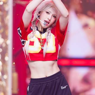 Gold Gold Gold Somi wallpaper