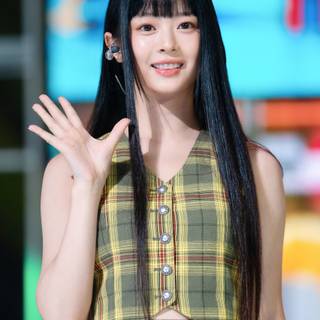 Hurt NewJeans wallpaper