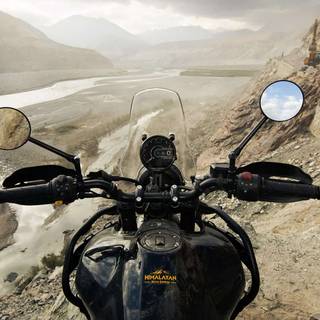 Royal Enfield Himalayan 450 wallpaper