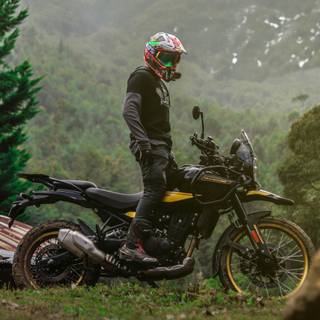 Royal Enfield Himalayan 450 wallpaper
