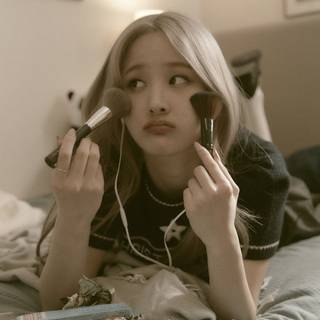 Shhh Kiss of Life wallpaper