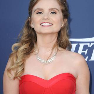 Kayla Cromer wallpaper