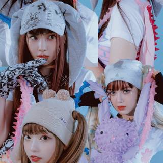 OMG NewJeans wallpaper