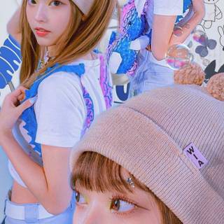 OMG NewJeans wallpaper