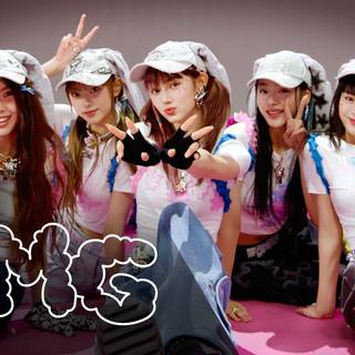 OMG NewJeans wallpaper