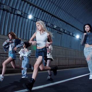 Bet On Me Itzy wallpaper