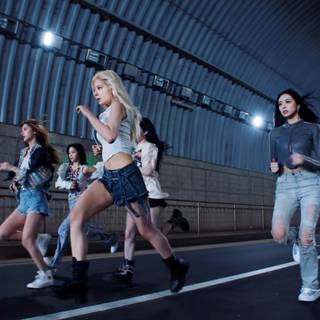 Bet On Me Itzy wallpaper