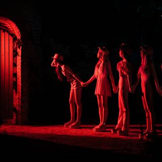 Red Flavor Red Velvet wallpaper