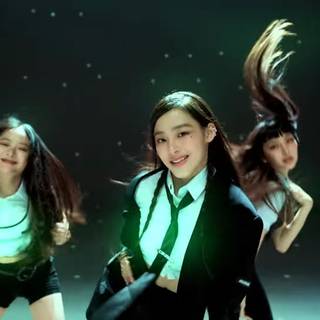 Cookie NewJeans wallpaper