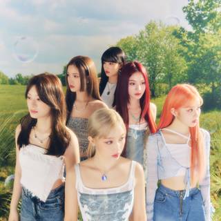 Bubble Stayc wallpaper