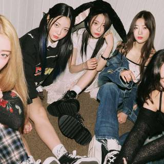 Impurities Le Sserafim wallpaper