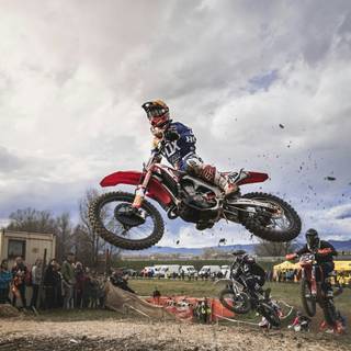 Dirt bike racing wallpaper