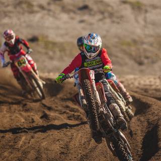 Dirt bike racing wallpaper
