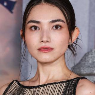 Maria Zhang wallpaper