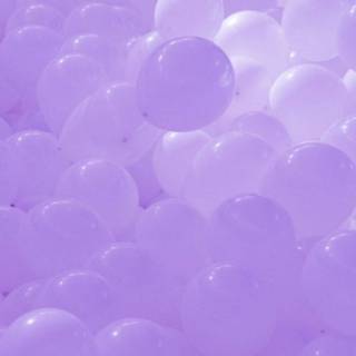 Light purple iPhone wallpaper