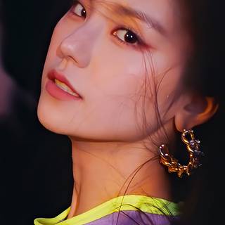 Yeji iPhone wallpaper