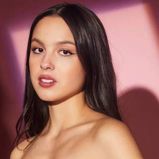 Olivia Rodrigo 2024 wallpaper