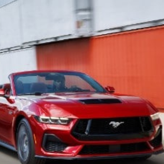 Ford Mustang 2024 iPhone wallpaper