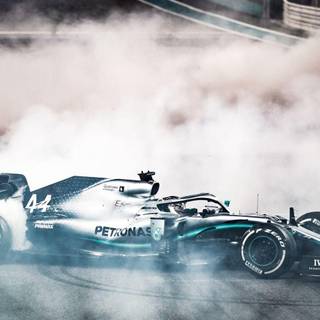 Mercedes W11 desktop wallpaper