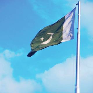4k Pakistan flag wallpaper