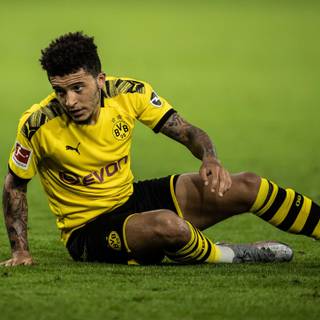 Jadon Sancho 4k wallpaper