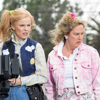 Lady Dynamite wallpaper