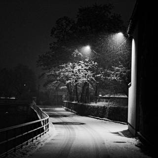 Dark street winter wallpaper