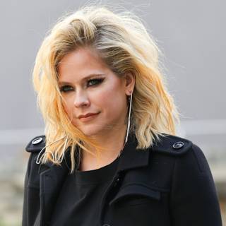 Avril Lavigne 2024 wallpaper