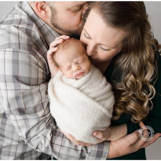 Mother and new born baby wallpaper