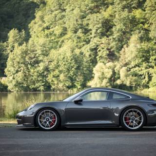 Porsche 992 Gtr3 desktop wallpaper