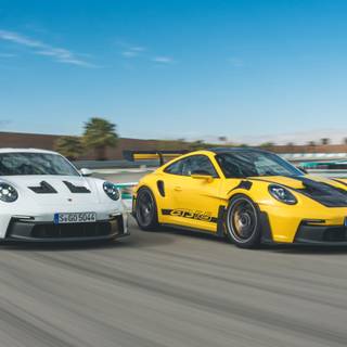 Porsche 992 Gtr3 desktop wallpaper