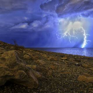 Lightning computer wallpaper