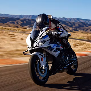 BMW S1000 desktop wallpaper