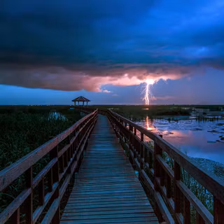 Lightning computer wallpaper