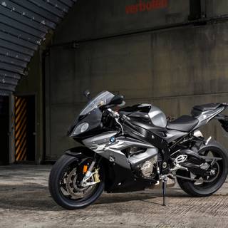 BMW S1000 desktop wallpaper