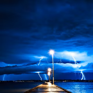 Lightning computer wallpaper