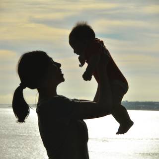 Mother love shadow wallpaper